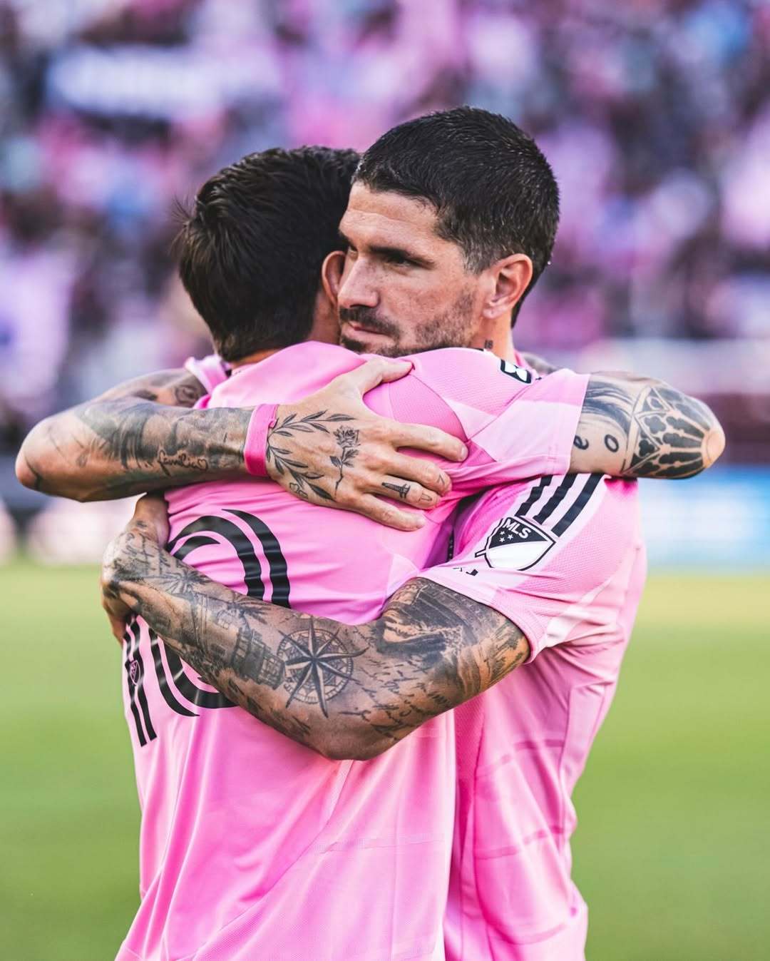 九游体育-今晚突围战来临；巴塞罗那围绕欧超杯复出首秀；话题不断；临场指挥获称赞的简单介绍-九游体育